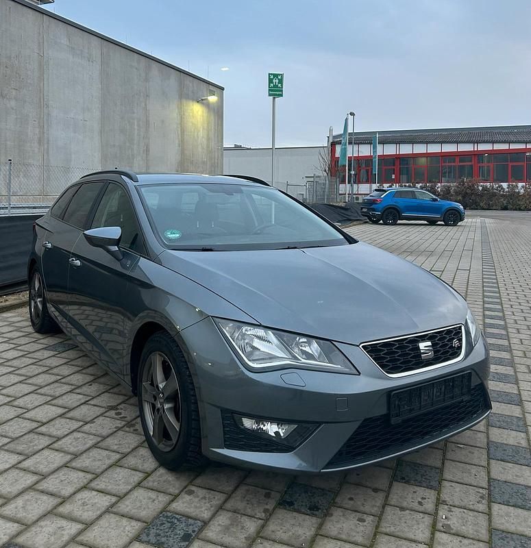 Gebraucht Seat Leon 150 PS (110 kW) 2015 Grau Kombi