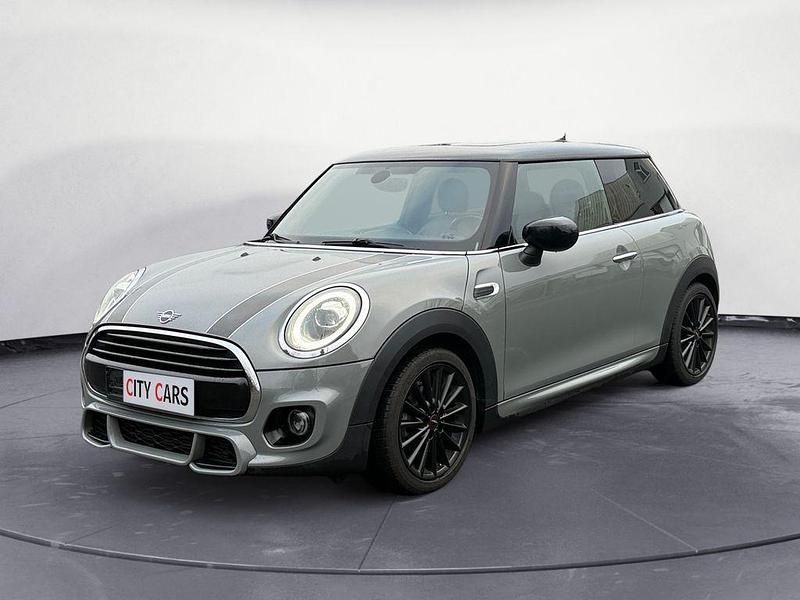 Grau Gebraucht 2019 Mini Cooper Kleinwagen | 19.250 € (Fairer Preis) - Bild 1/4