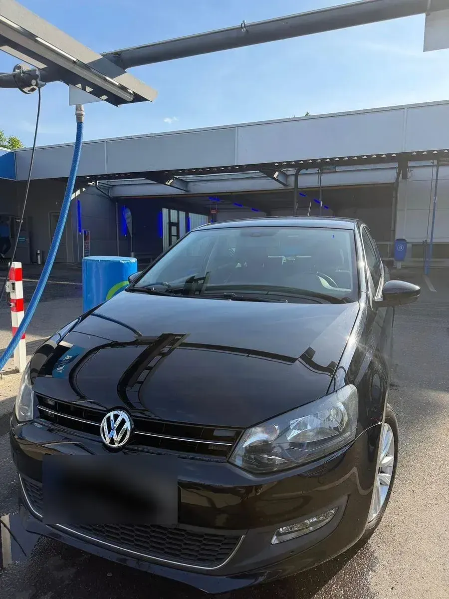 Gebraucht VW Polo Highline 90 PS (66 kW) 2012 Schwarz Kleinwagen