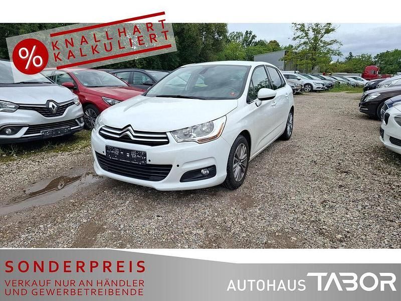 Blanc banquise Gebraucht 2011 Citroën C4 Tendance Limousine | 5.785 € (Fairer Preis) - Bild 1/4
