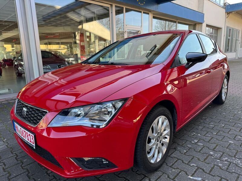 Rot Gebraucht 2013 Seat Leon Style Limousine | 7.000 € (Superpreis) - Bild 1/4
