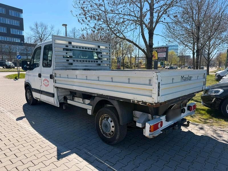 Usata Renault Master 114 CV (83 kW) 2006 Bianco Berlina