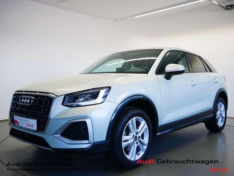 Tausilber metallic Gebraucht 2024 Audi Q2 Advanced SUV | 28.090 € (Etwas zu teuer) - Bild 1/4
