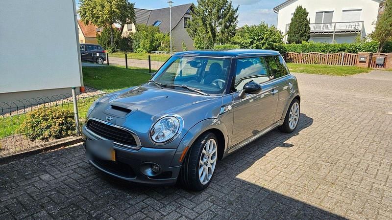 Usata Mini Cooper S 174 CV (127 kW) 2009 Grigio Utilitaria