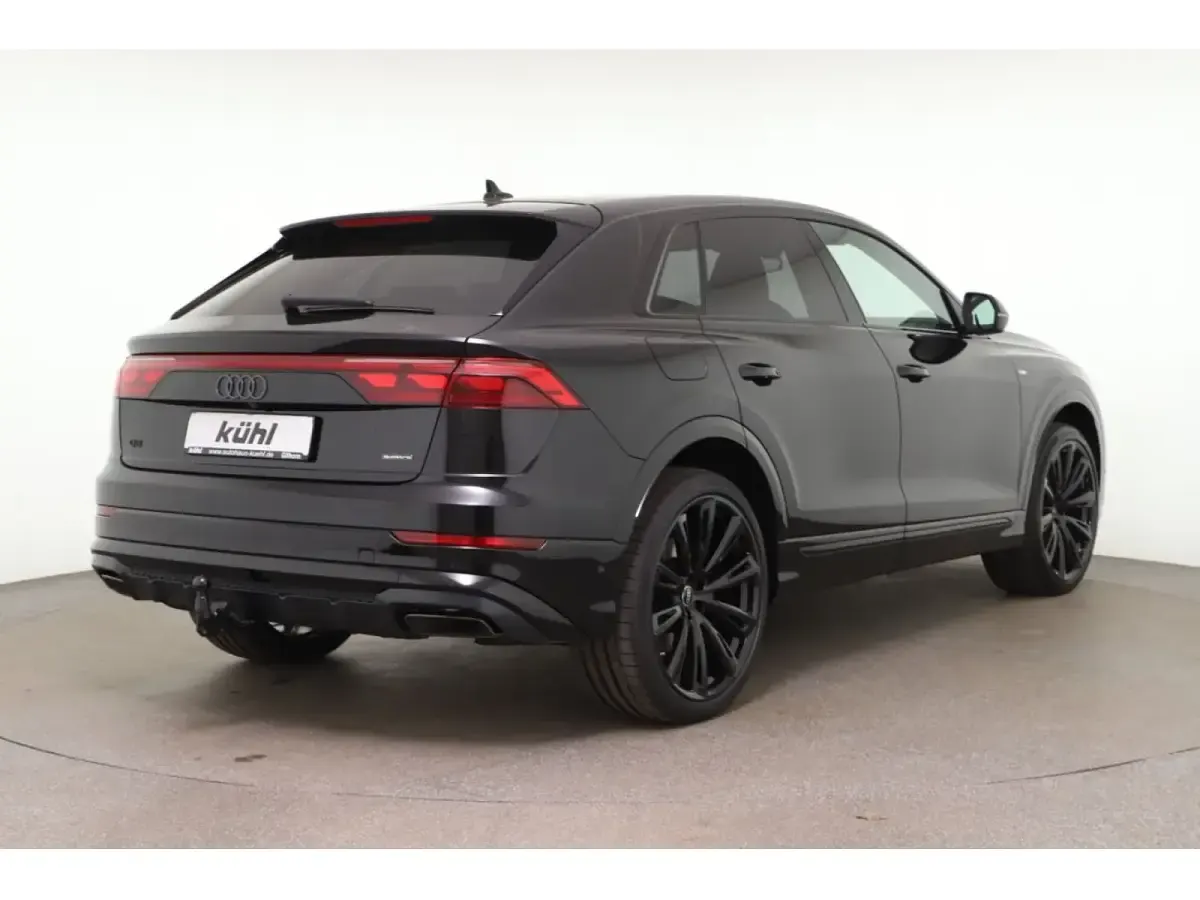 Neu Audi Q8 Sport 340 PS (250 kW) 2026 Schwarz SUV