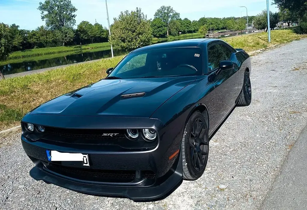 Używany Dodge Challenger 377 KM (277 kW) 2018 Szary Coupe