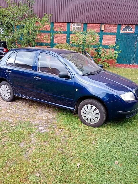 Blau Gebraucht 2003 Skoda Fabia Exact Kombi | 550 € (Guter Preis) - Bild 1/4