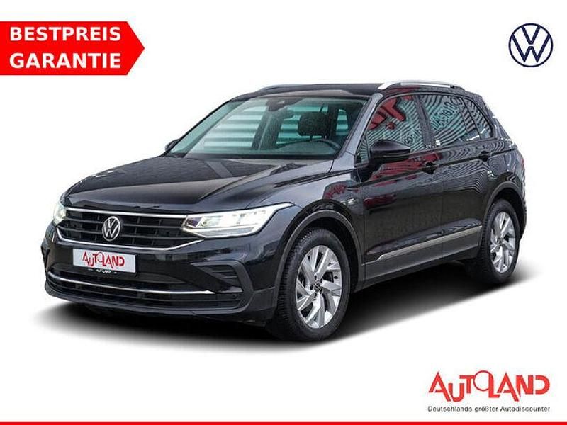 Gebraucht VW Tiguan Active 150 PS (110 kW) 2023 Schwarz SUV