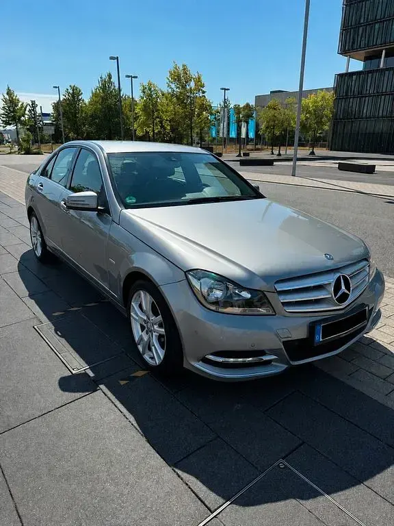 Gebraucht Mercedes 250 204 PS (150 kW) 2011 Grau Limousine