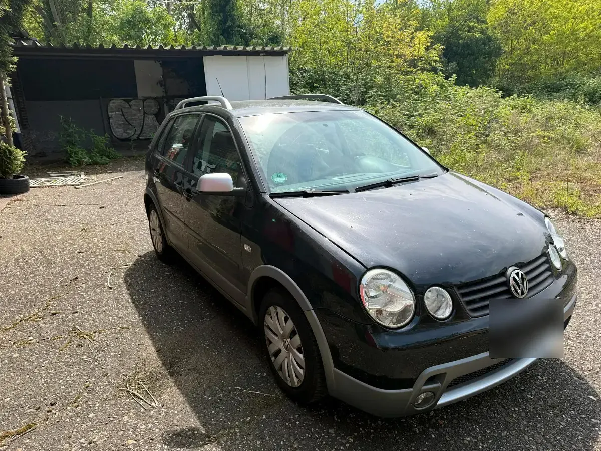 Gebraucht VW Polo Cross 75 PS (55 kW) 2005 Schwarz Kleinwagen