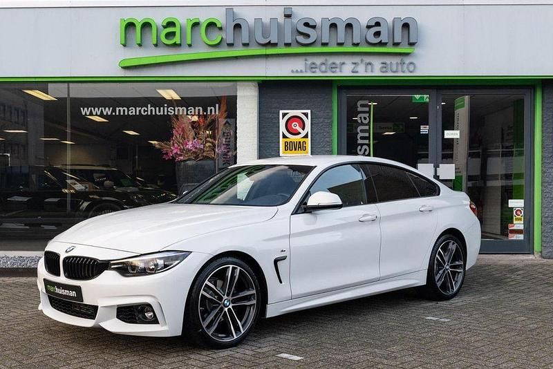 Weiß Gebraucht 2019 BMW 418 Gran Coupé Executive Coupé | 22.450 € (Fairer Preis) - Bild 1/4