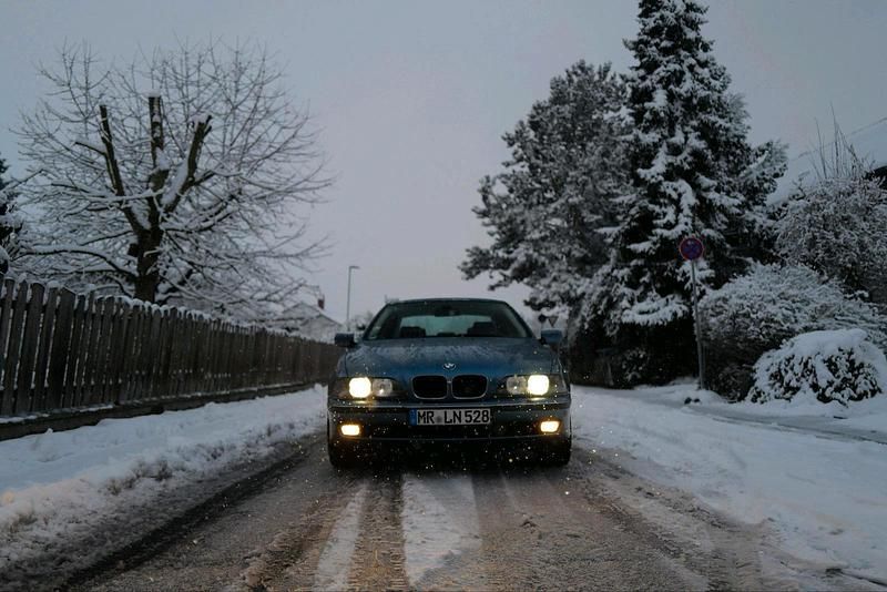 Gebraucht BMW 528 193 PS (141 kW) 1998 Andere farben Limousine