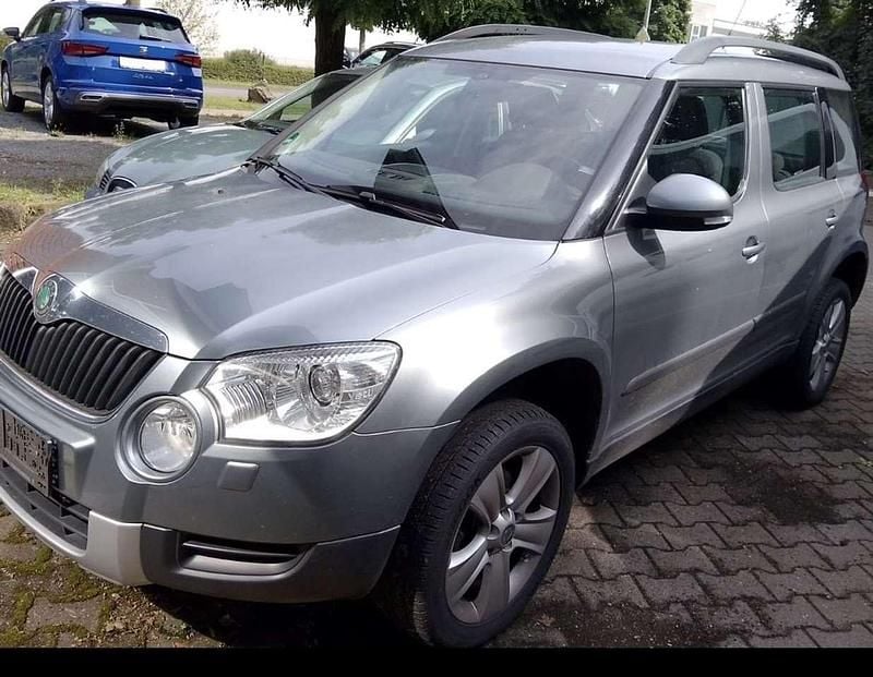 Gebraucht 2010 Skoda Yeti Experience SUV | 4.760 € (Guter Preis) - Bild 1/3