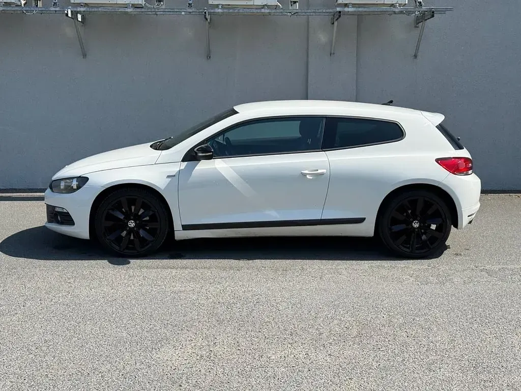 Używany VW Scirocco Match 160 KM (117 kW) 2013 Biały Coupe