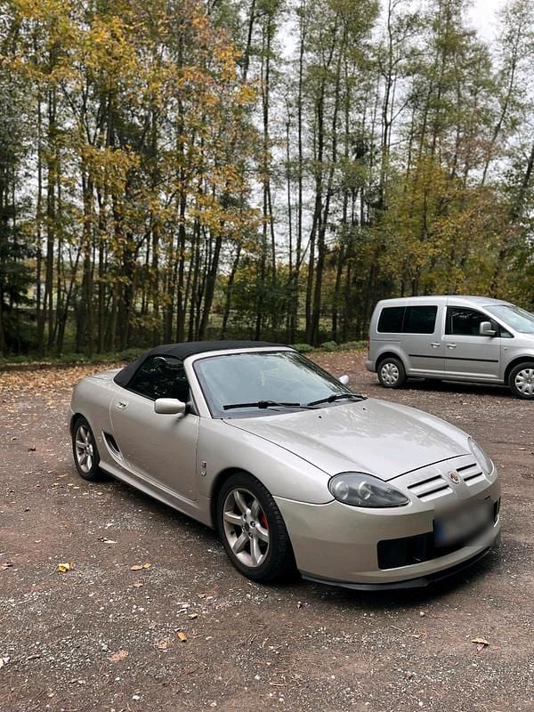 Gebraucht MG TF 136 PS (100 kW) 2002 Silber Cabrio