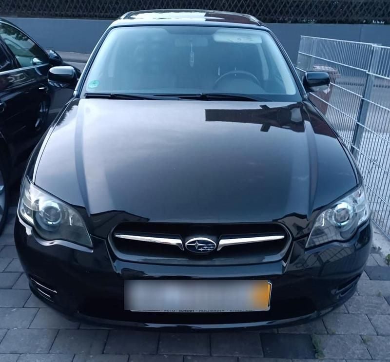 Schwarz Gebraucht 2003 Subaru Legacy Kombi | 2.999 € (Fairer Preis) - Bild 1/4