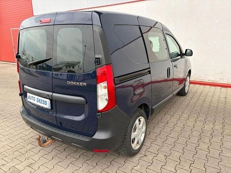 Gebraucht Dacia Dokker Express Ambiance 102 PS (75 kW) 2018 Blau Van