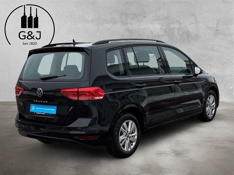 Gebraucht VW Touran 150 PS (110 kW) 2024 Schwarz Van / Kleinbus