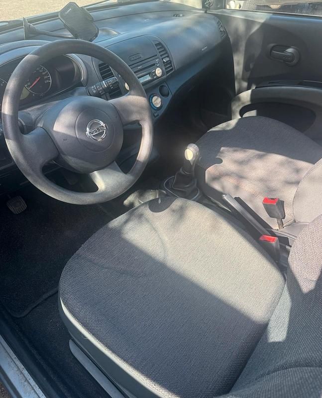 Usata Nissan Micra 2006 Argento Utilitaria