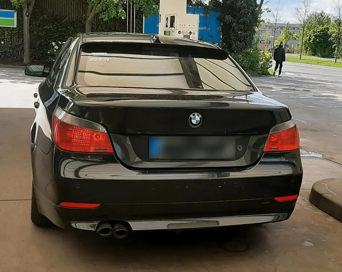 Gebraucht BMW 520 2004 Schwarz Limousine