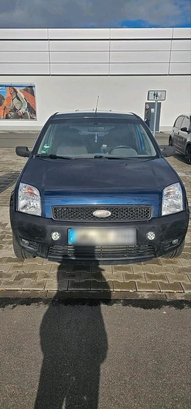 Gebraucht Ford Fusion 75 PS (55 kW) 2003 Blau Kleinwagen