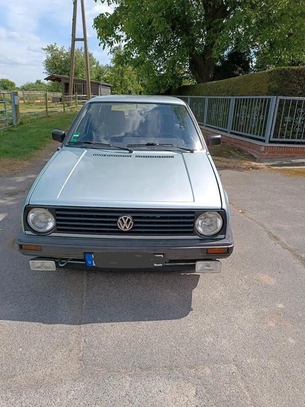 Blau Gebraucht 1991 VW Golf II Kleinwagen | 2.400 € - Bild 1/4