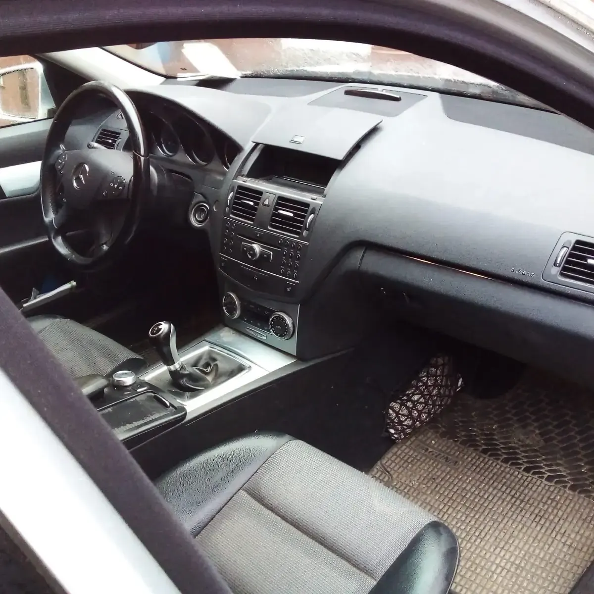 Gebraucht Mercedes 220 170 PS (125 kW) 2011 Silber Kombi