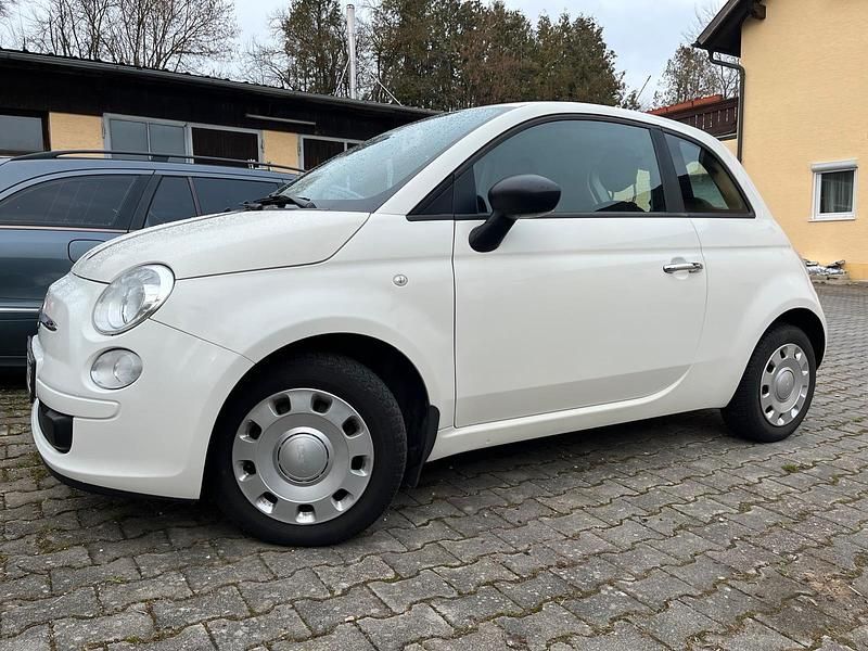 Gebraucht Fiat 500 70 PS (51 kW) 2011 Weiß Kleinwagen
