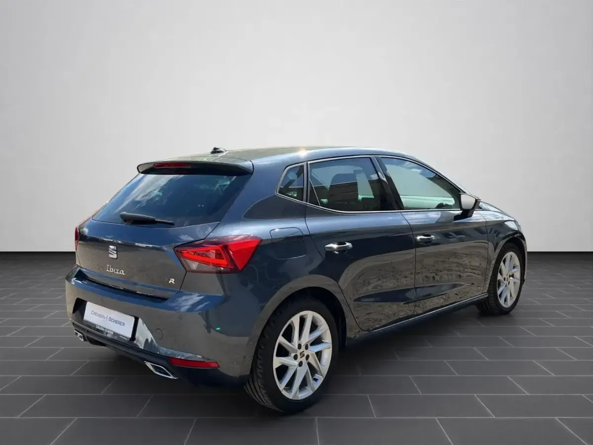 Gebraucht Seat Ibiza FR 95 PS (69 kW) 2025 Magnetic grau metallic (metallic) Kleinwagen