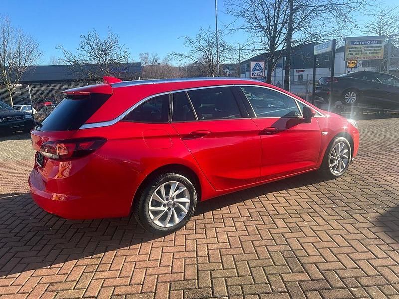 Gebraucht Opel Astra Innovation 110 PS (80 kW) 2017 Rot Kombi