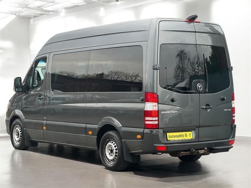 Gebraucht Mercedes Sprinter 163 PS (119 kW) 2014 Grau Van