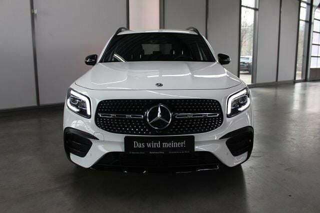 Gebraucht Mercedes GLB250 AMG 224 PS (164 kW) 2021 Weiß , polarweiß SUV