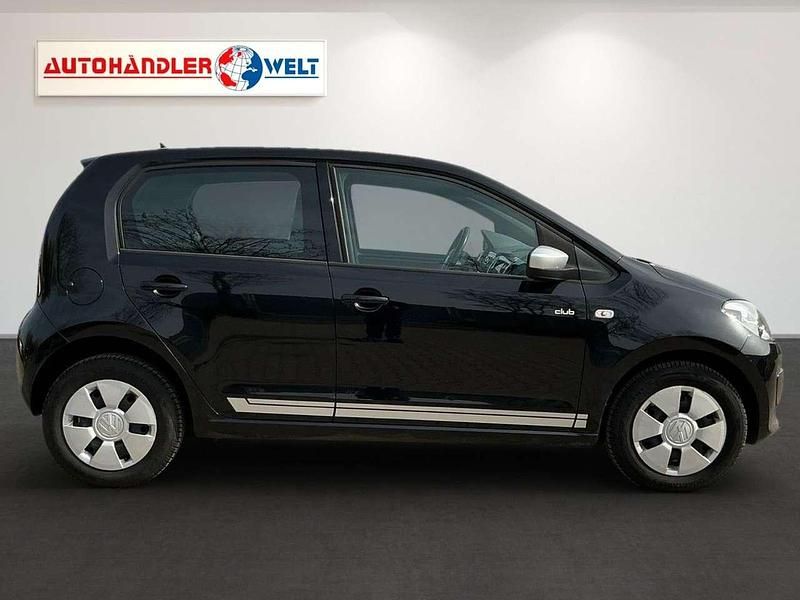 Gebraucht VW up! CLUB 60 PS (44 kW) 2015 Schwarz Kleinwagen