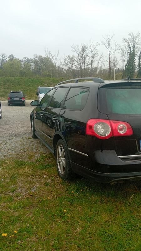 Second-hand VW Passat 140 CP (102 kW) 2006 Negru Break
