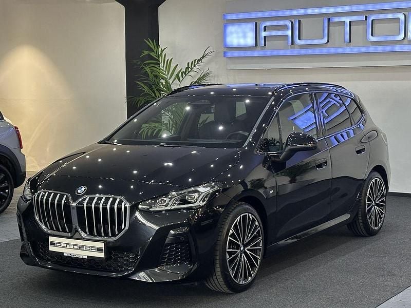 Gebraucht BMW 218 Active Tourer M Sport 136 PS (100 kW) 2024 Black sapphire Van / Kleinbus