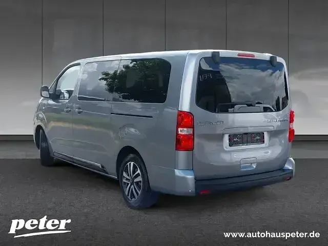 Używany Citroën Spacetourer 177 KM (130 kW) 2025 Szary Minivan
