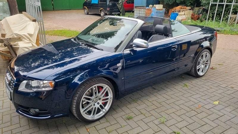 Blau Gebraucht 2006 Audi S4 Cabriolet Sport Cabrio | 18.000 € (Fairer Preis) - Bild 1/4