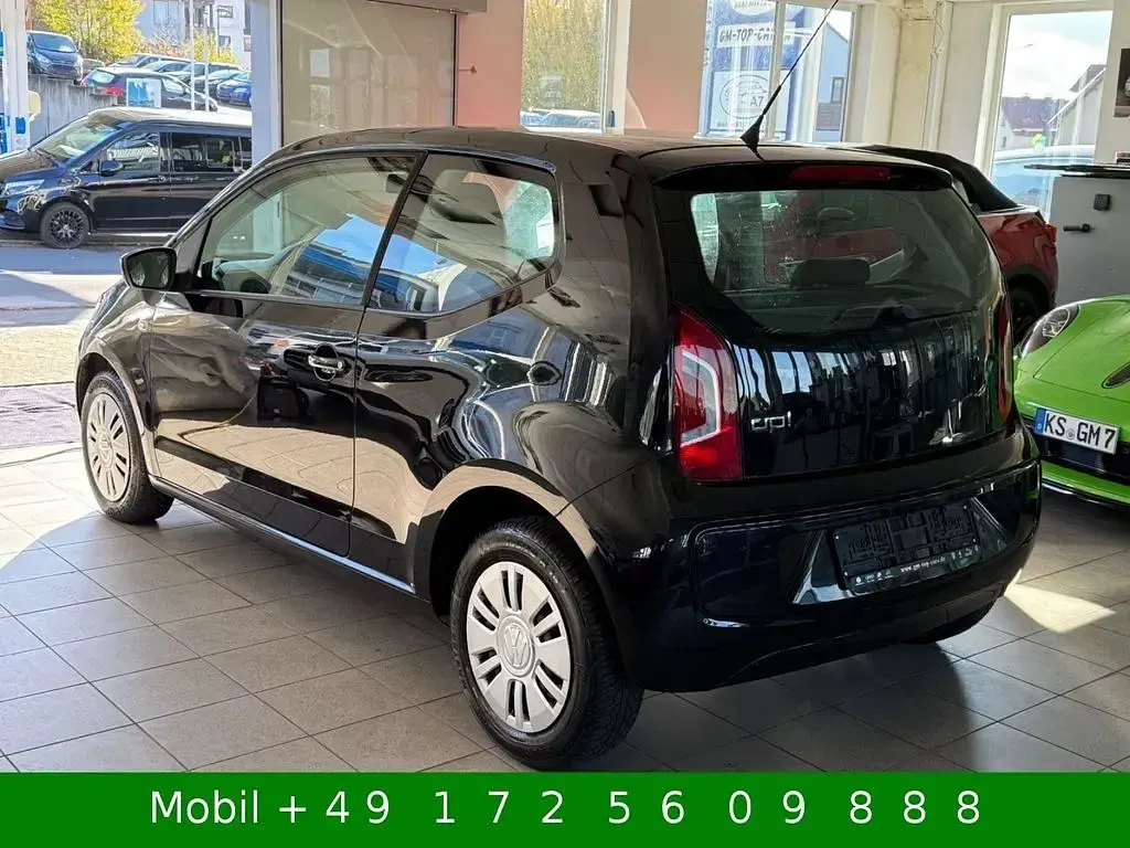 Używany VW up! Sound 60 KM (44 kW) 2011 Czarny Hatchback