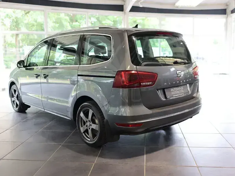 Gebraucht Seat Alhambra CONNECT 150 PS (110 kW) 2016 Grau Van / Kleinbus