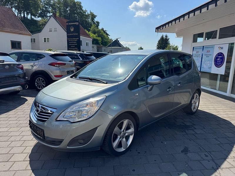 Silber Gebraucht 2011 Opel Meriva Innovation Van / Kleinbus | 2.850 € (Guter Preis) - Bild 1/4