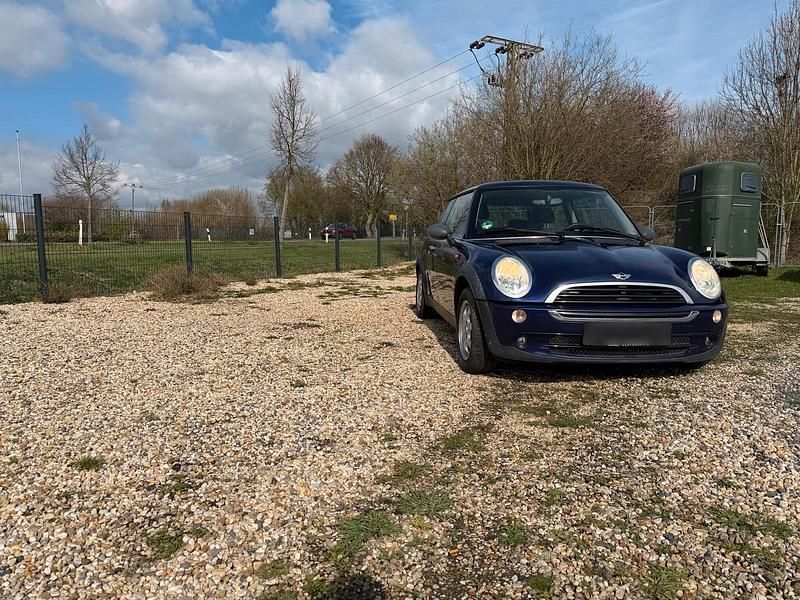 Gebraucht Mini ONE 90 PS (66 kW) 2006 Blau Kleinwagen