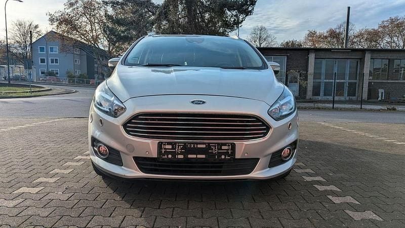 Gebraucht Ford S-MAX S 190 PS (139 kW) 2020 Grau Van / Kleinbus