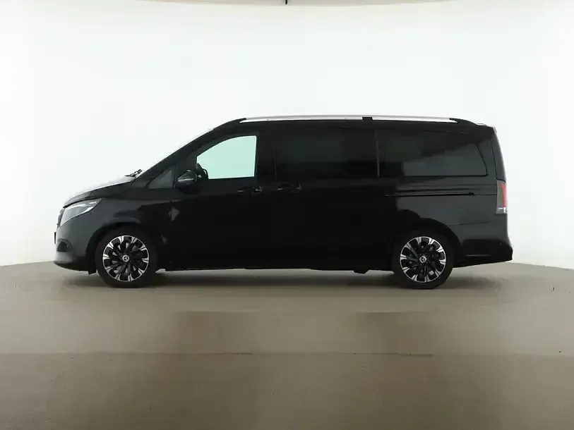 Gebraucht Mercedes V300 Style 237 PS (174 kW) 2026 Schwarz Van / Kleinbus