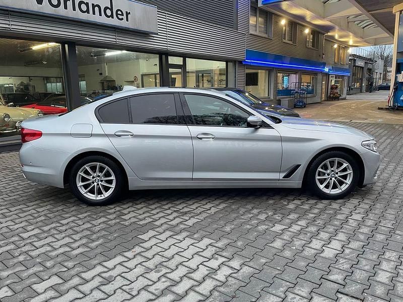 Gebraucht BMW 540 Luxury Line 340 PS (250 kW) 2018 Silber Limousine