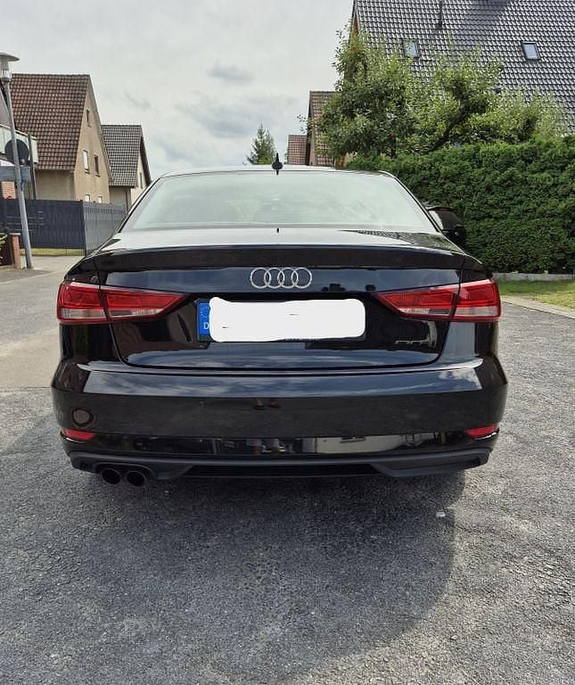 Gebraucht Audi A3 Design 150 PS (110 kW) 2019 Schwarz Limousine