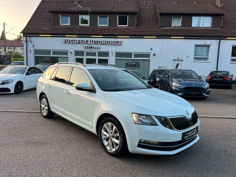 Weiß Gebraucht 2019 Skoda Octavia Style Kombi | 10.500 € (Guter Preis) - Bild 1/4