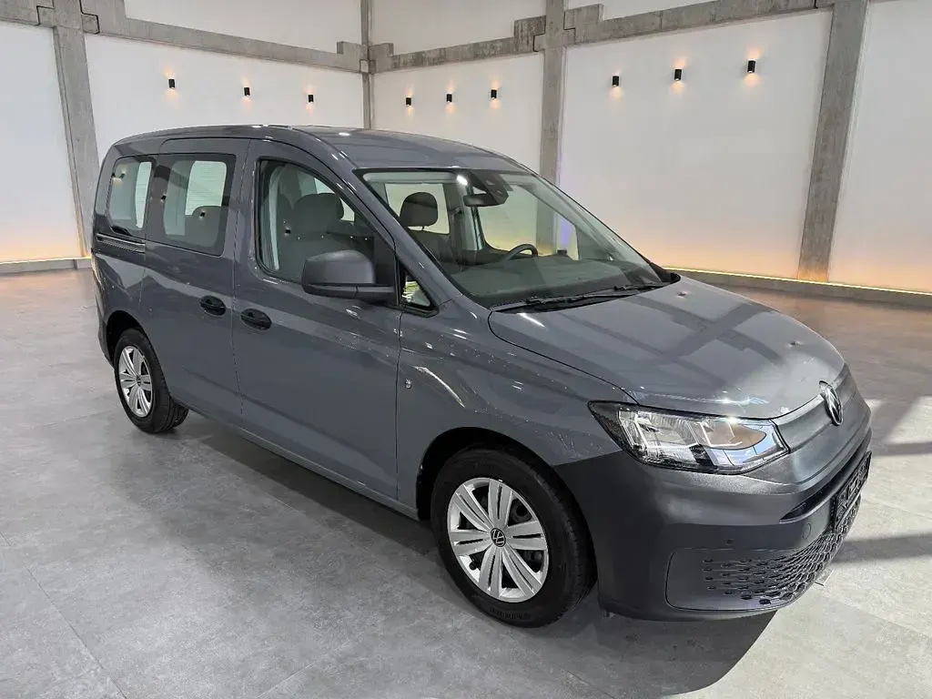 Second-hand VW Caddy Pure 114 CP (83 kW) 2023 Gri Monovolum
