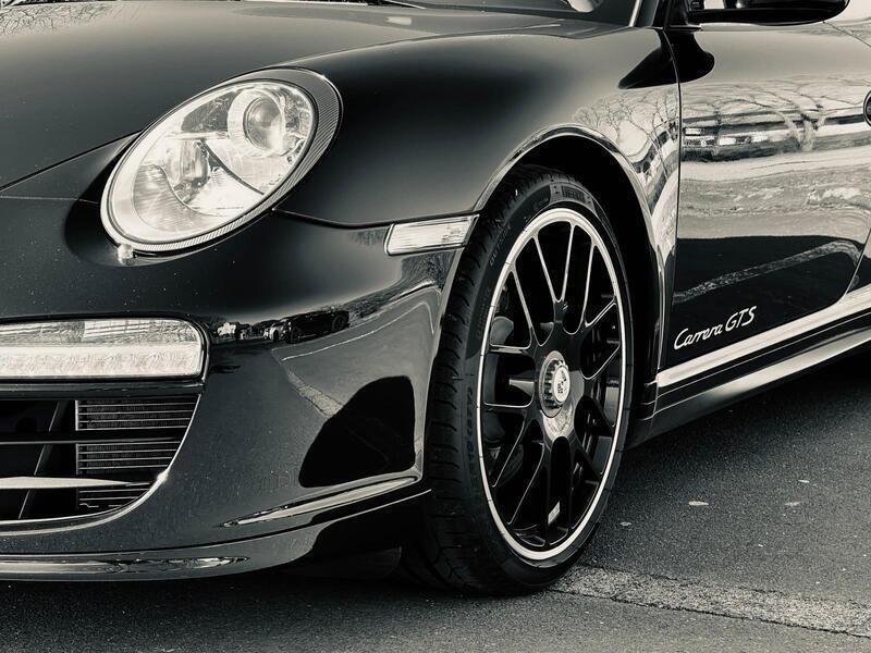 Schwarz Gebraucht 2010 Porsche 997 Coupé | 88.000 € (Guter Preis) - Bild 1/4