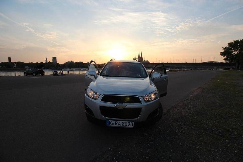 Gebraucht Chevrolet Captiva LT 163 PS (119 kW) 2012 Silber SUV