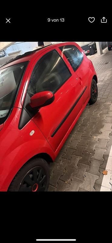 Gebraucht Renault Twingo 58 PS (42 kW) 2011 Rot Kleinwagen
